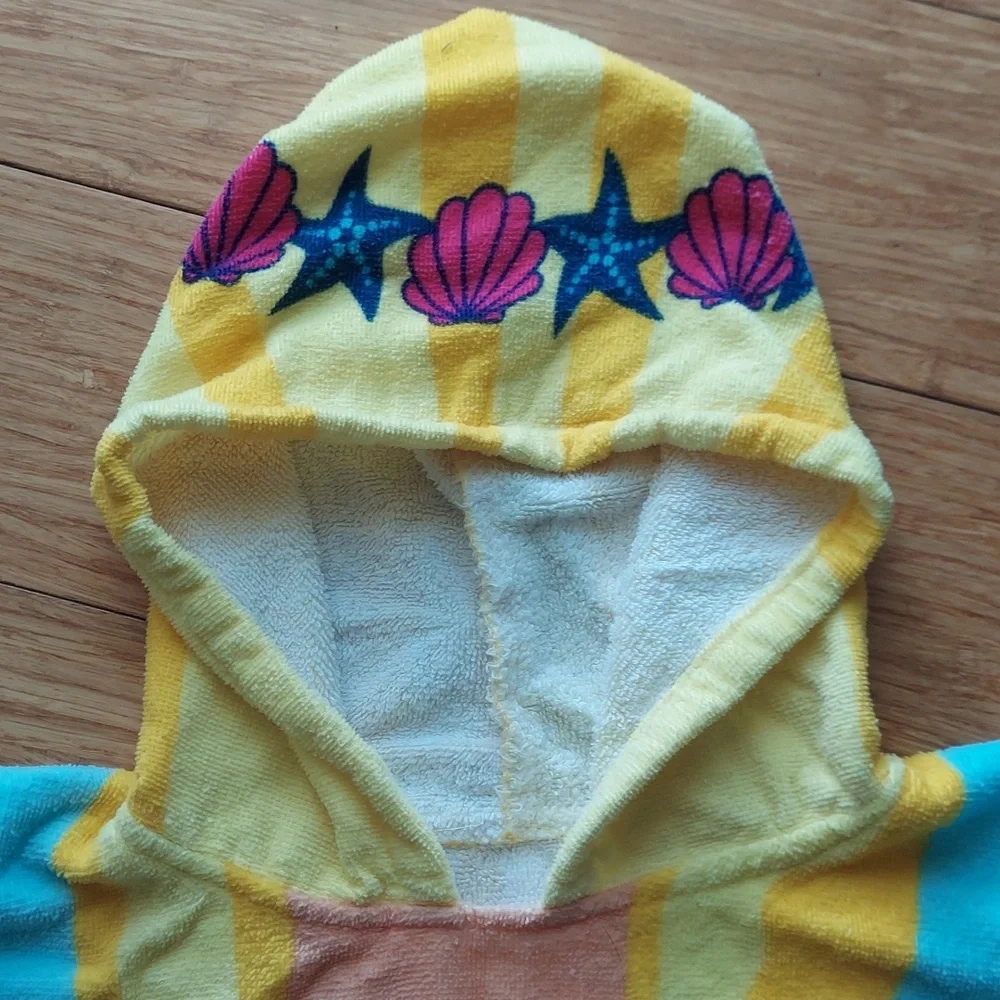 🎁 10/$25- Mermaid swim cover, hooded Towel, Bath Time